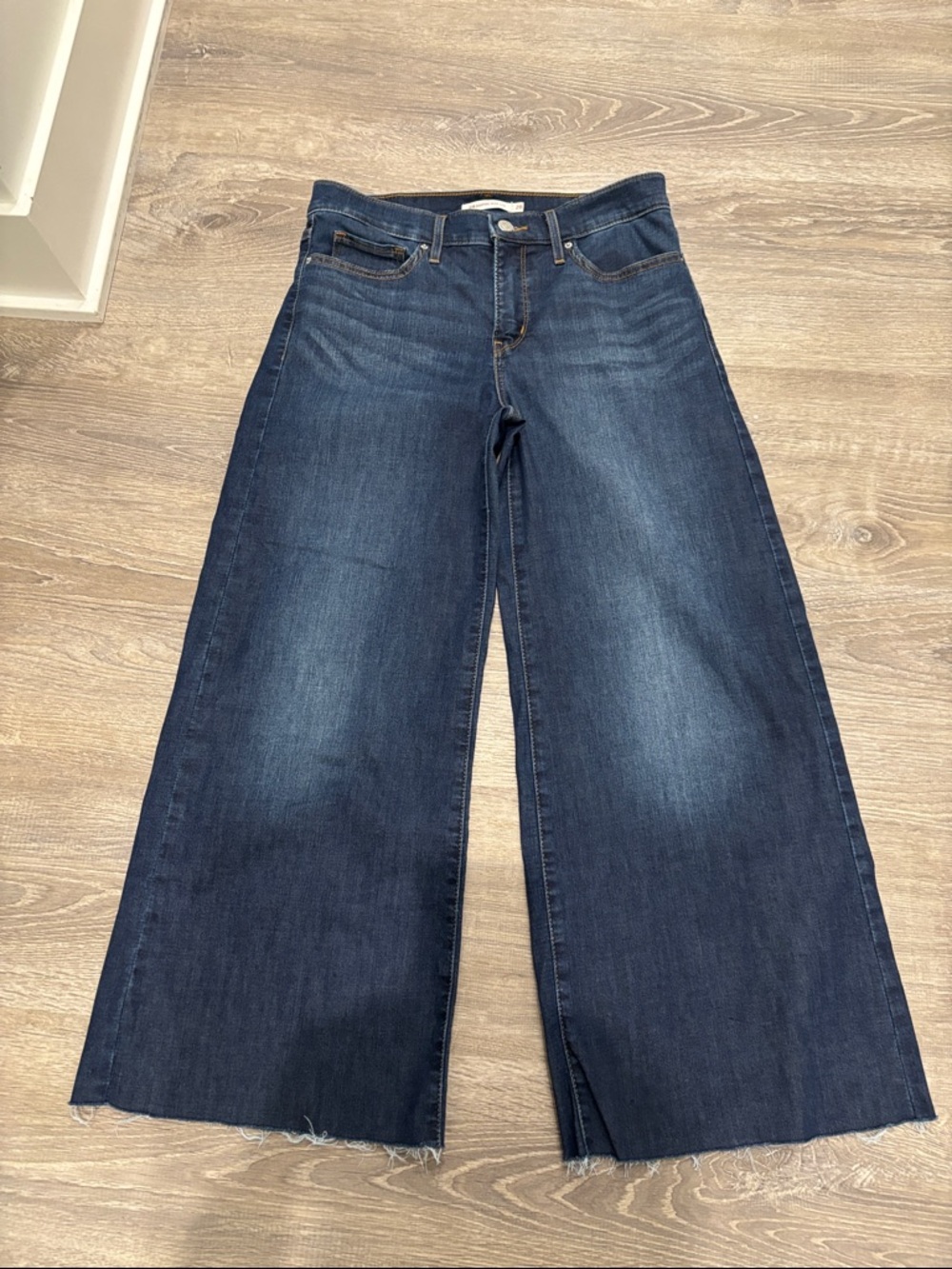 Levi jeans